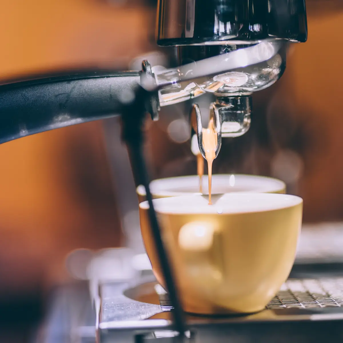 coffee-esspresso-two-cups coffee-esspresso-two-cups